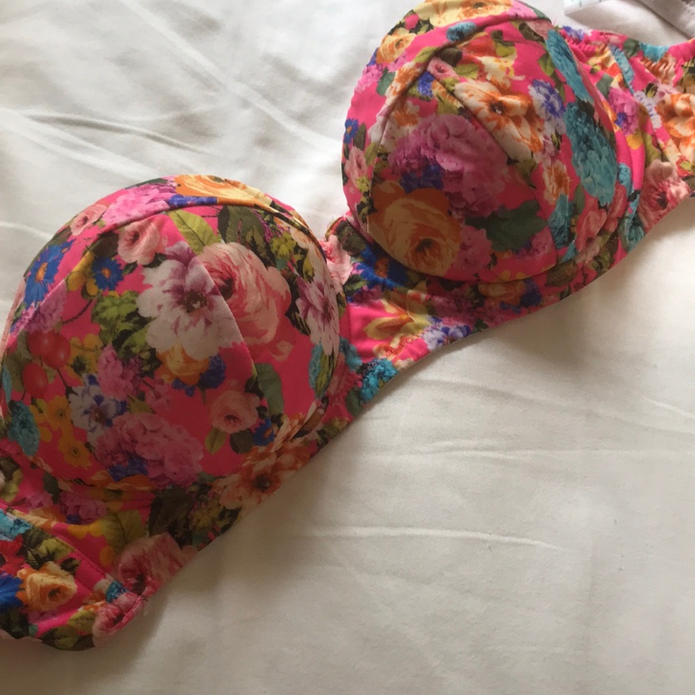 Strapless pink floral bikini top